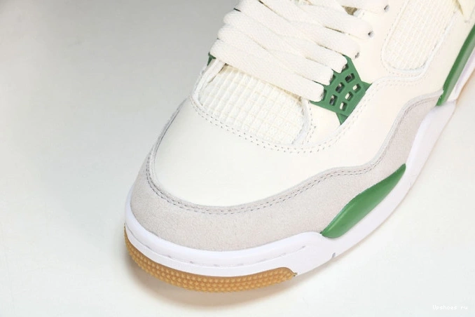 4 Pine DR5415-103 Green SB Jordan Retro    0910